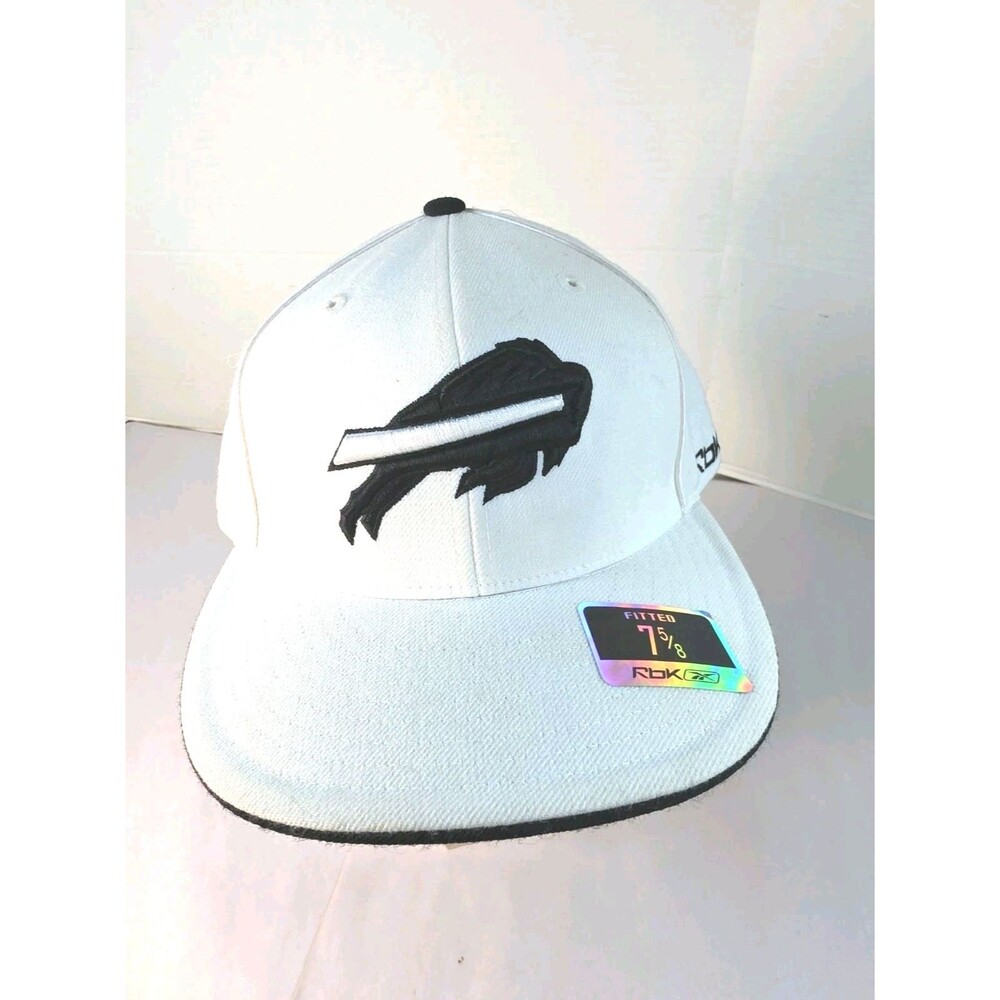 NWT Buffalo Bills NFL Hat Fitted Size 7 5/8 Black & White